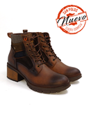 Vista lateral de botas casuales de cuero para mujer color coñac marca San Polos referencia EK3030.
