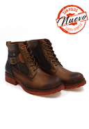 Vista frontal de las botas de cuero para mujer San Polos modelo EK1556 en color coñac sobre un fondo blanco.